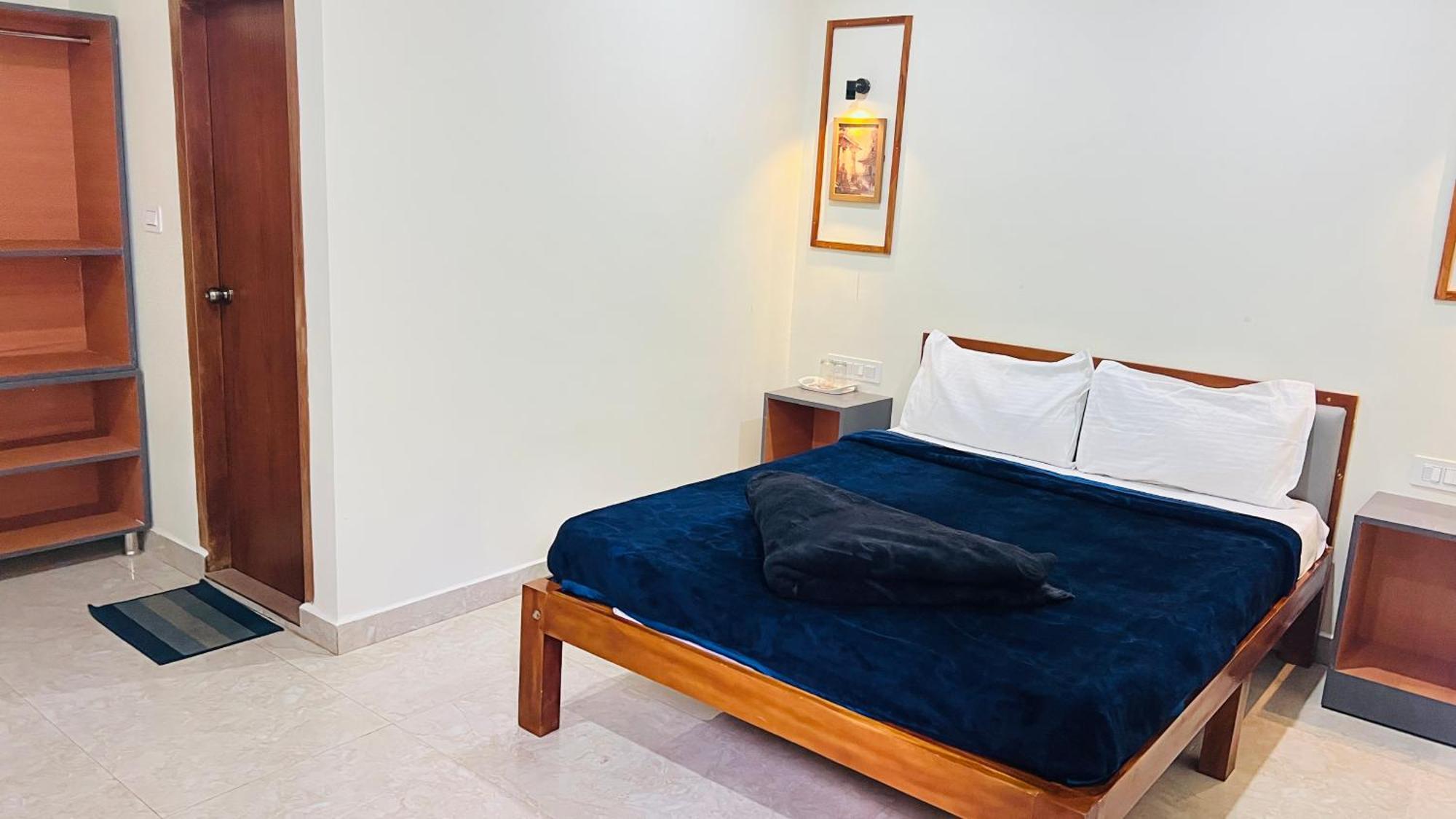 אוטי Hidden Doors Apartment מראה חיצוני תמונה