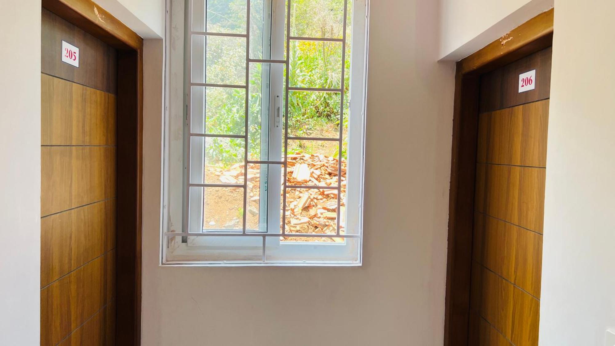 אוטי Hidden Doors Apartment מראה חיצוני תמונה